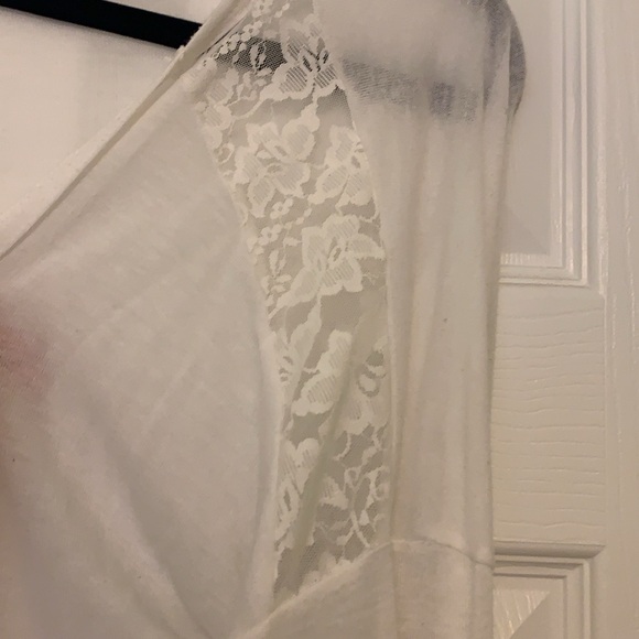 Vero Moda Medium White Lace Trim Cardigan - Picture 2 of 2